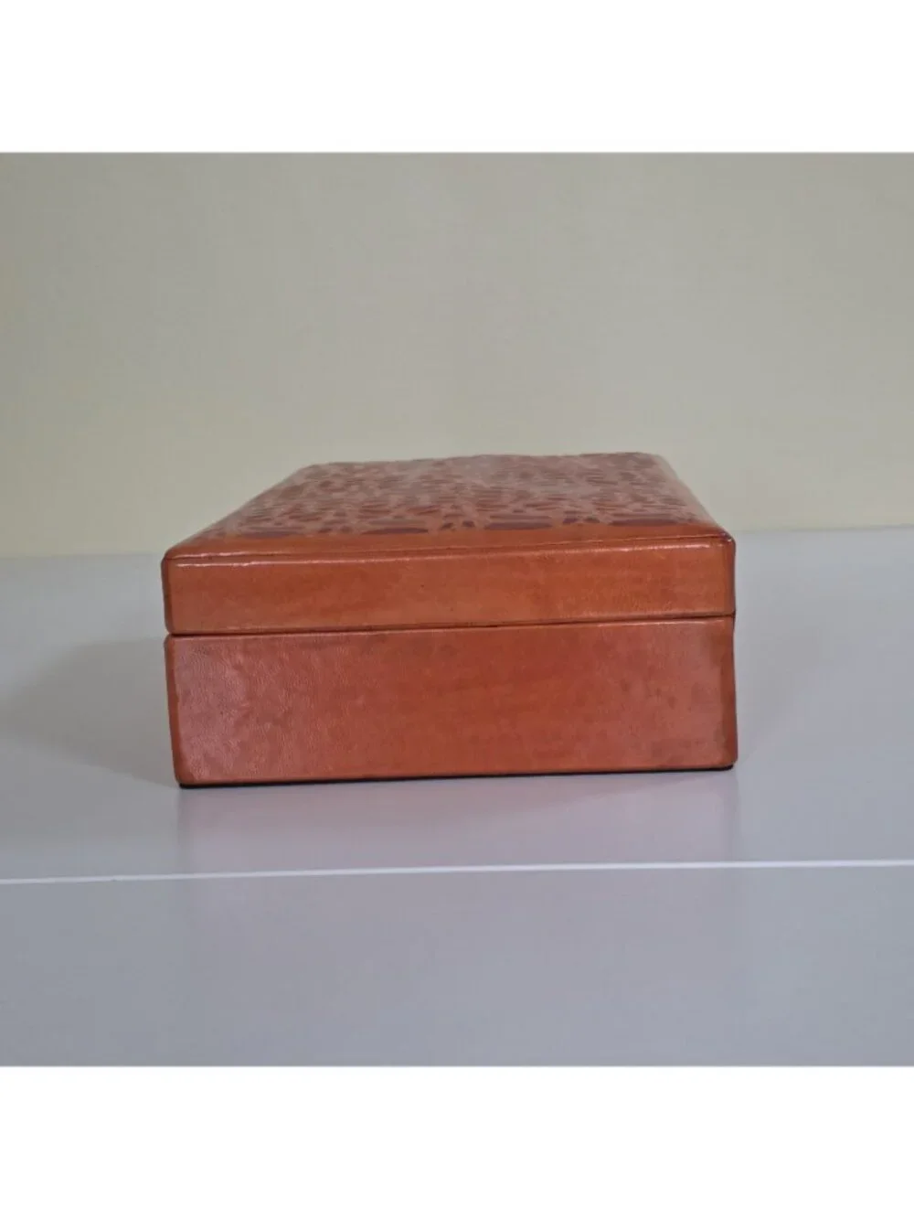 Unbranded jewelry box